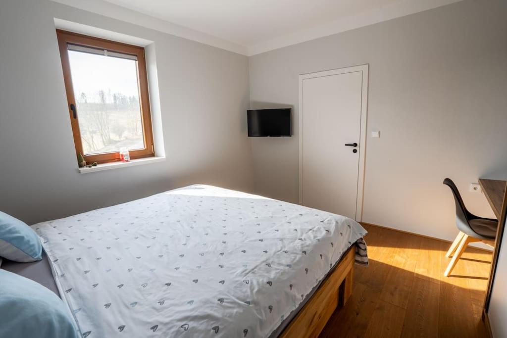Rodinny Apartman V Srdci Krkonos Bratrouchov Luaran gambar